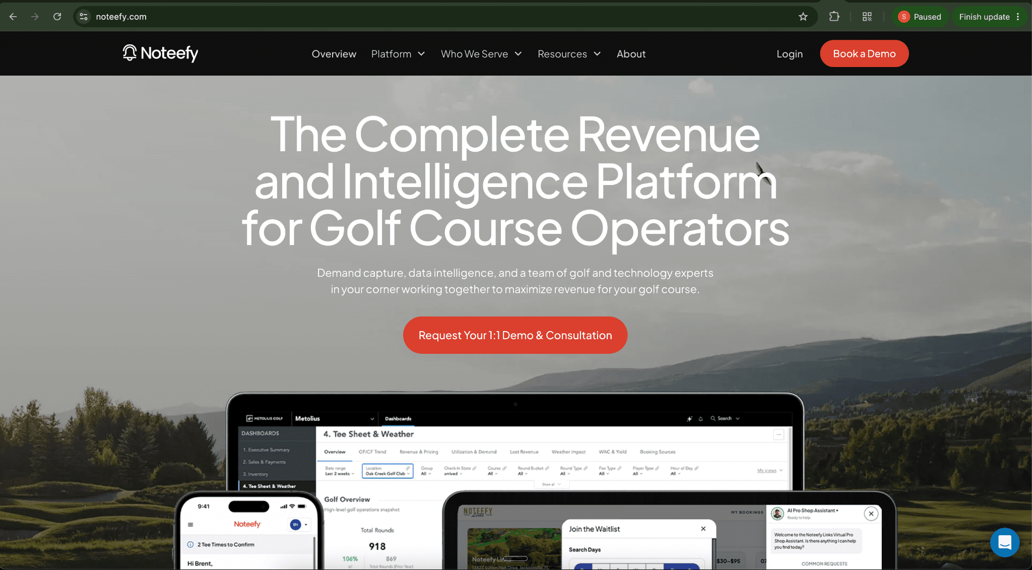 Noteefy's current public website with golf-course software previews.